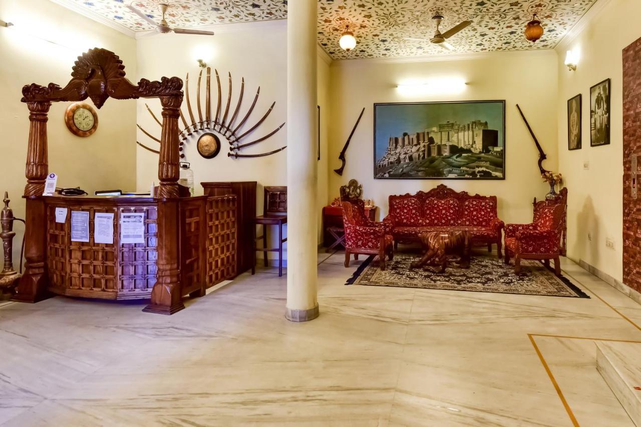 Hotel Radoli House - A Heritage Hotel Dźajpur Zewnętrze zdjęcie