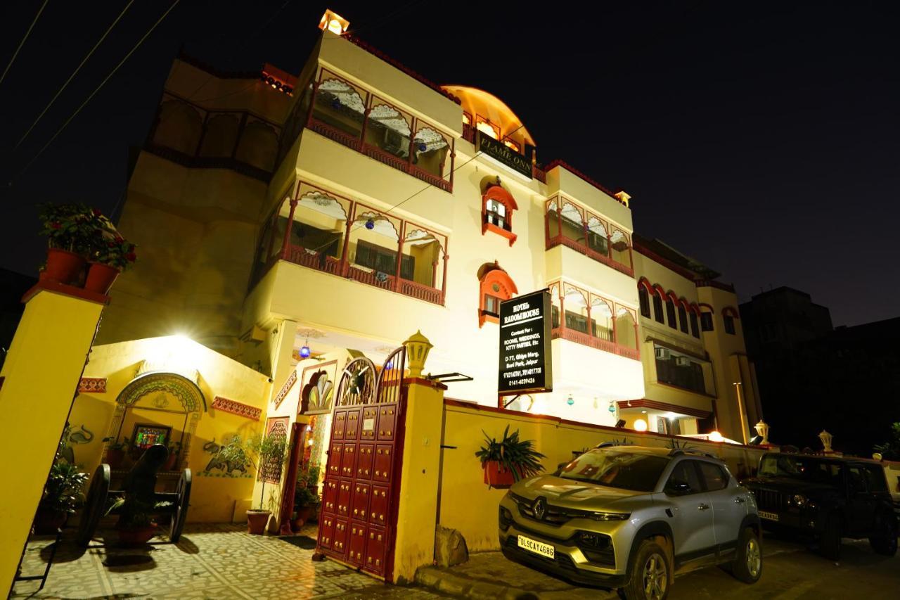 Hotel Radoli House - A Heritage Hotel Dźajpur Zewnętrze zdjęcie