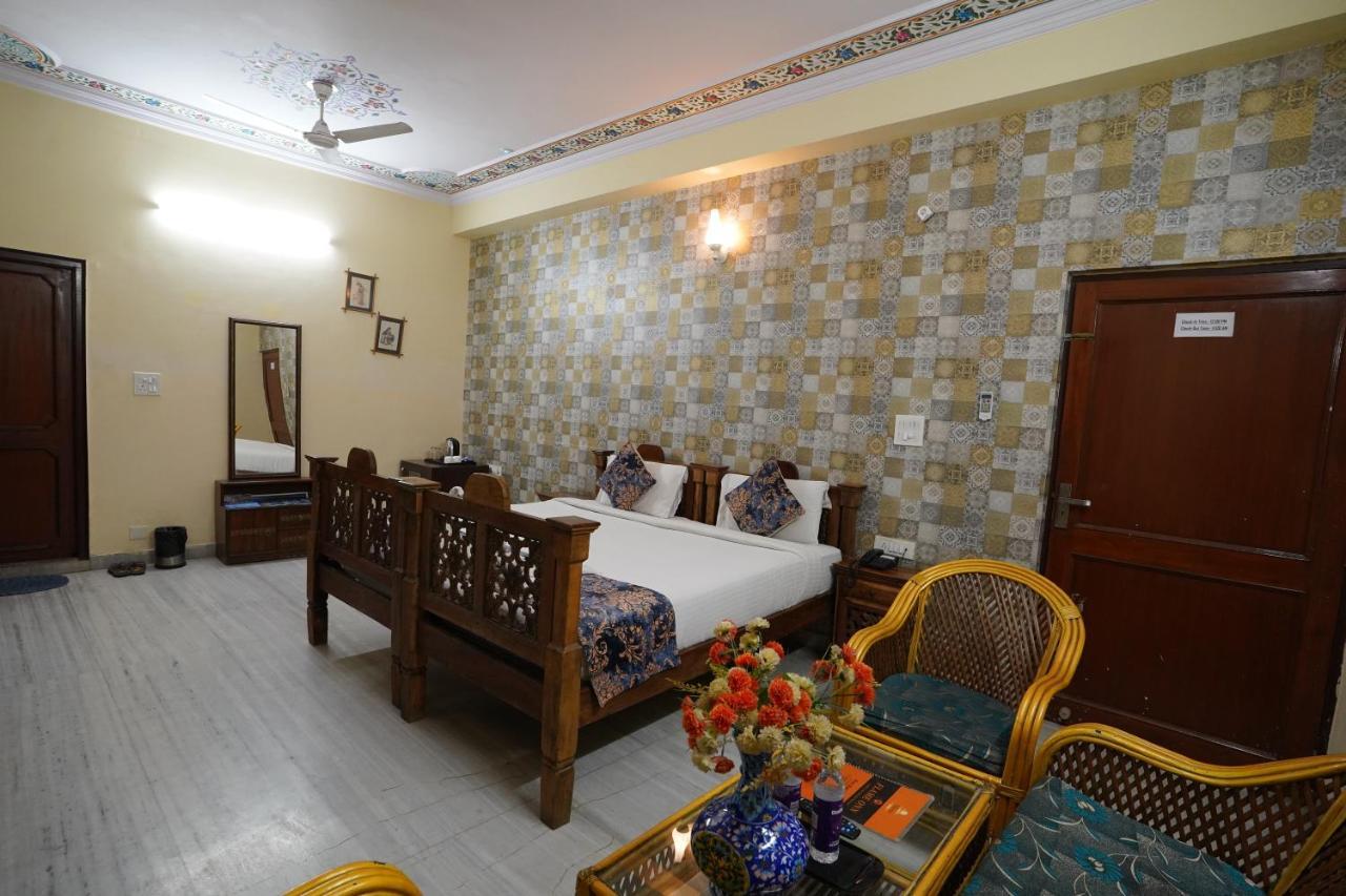 Hotel Radoli House - A Heritage Hotel Dźajpur Zewnętrze zdjęcie